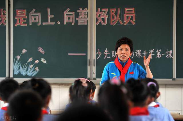 卡尔文-菲利普斯希望下个月离开曼城，以争取稳定出场时间，并竞争参加欧洲杯的机会。